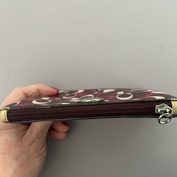 Coach wristlet wallet - Picture 6 of 10